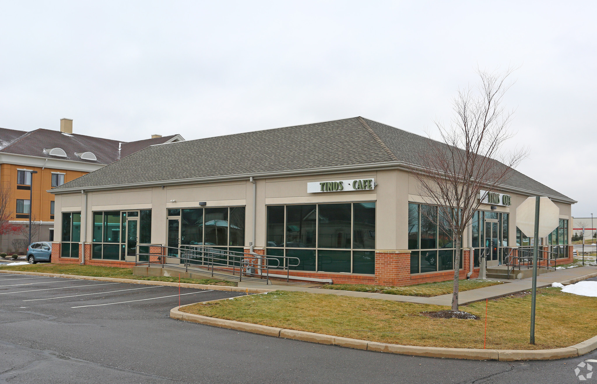 234 Veterans Way, Warminster, PA for lease Primary Photo- Image 1 of 3