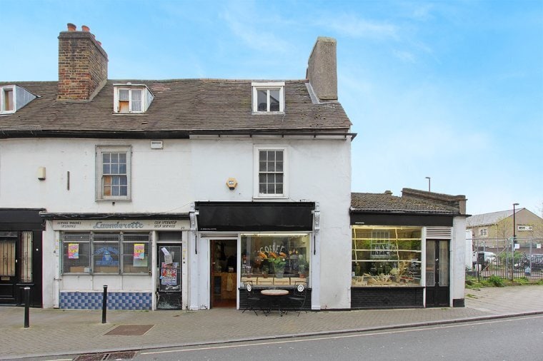 31 Tanners Hl, London for sale Building Photo- Image 1 of 1