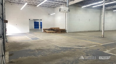 2653-2655 S Arlington Rd, Akron, OH for sale Interior Photo- Image 1 of 6