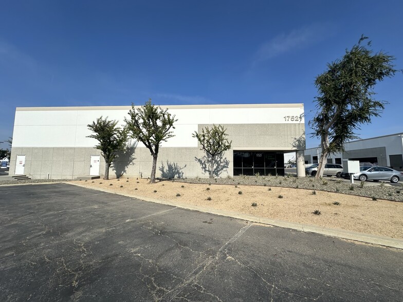 17521 Railroad St, City Of Industry, CA for lease - Building Photo - Image 3 of 14