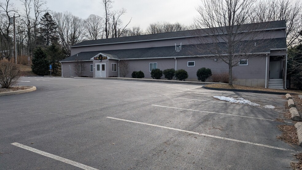 50 Parum Rd, Colchester, CT for sale - Building Photo - Image 2 of 9