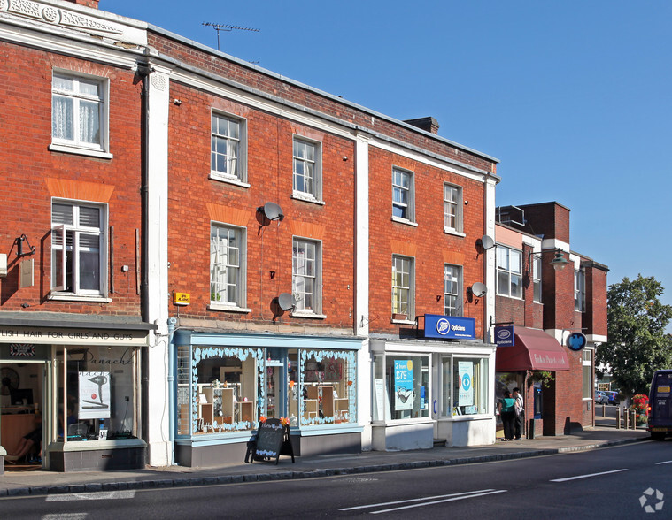 14 Market Sq, Buckingham for sale - Building Photo - Image 2 of 16