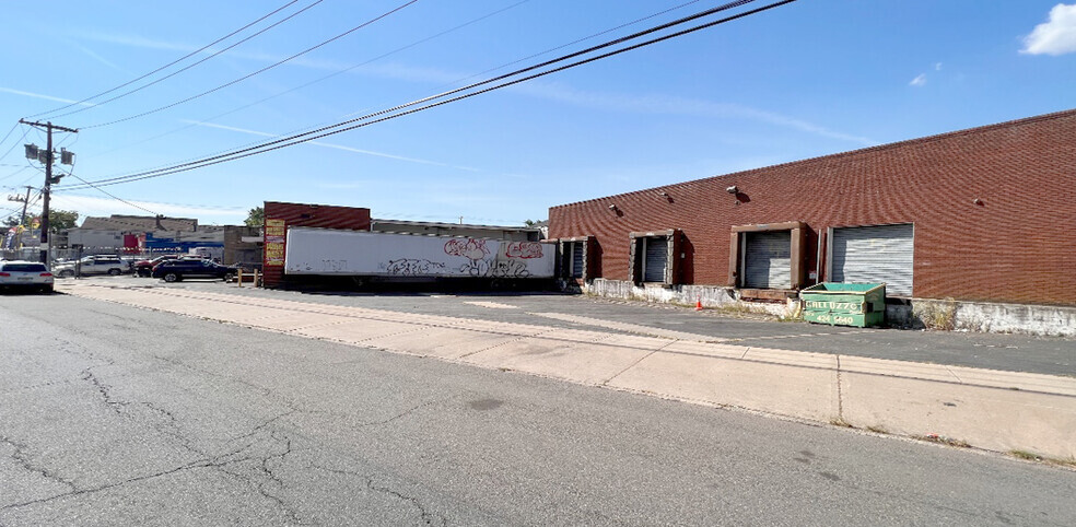 706-720 Trumbull St, Elizabeth, NJ for lease - Primary Photo - Image 1 of 4