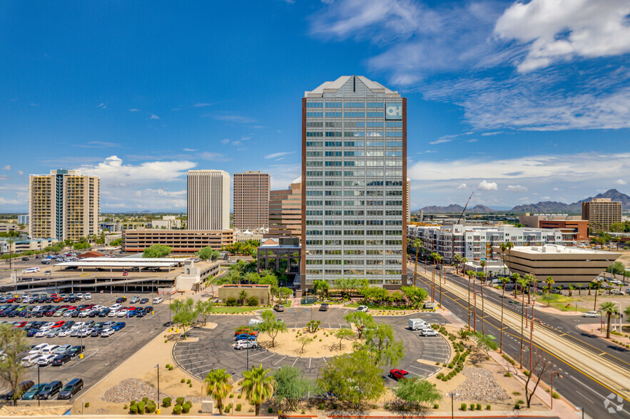 3550 N Central Ave, Phoenix, AZ for lease - Building Photo - Image 2 of 6