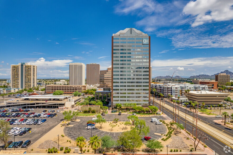 3550 N Central Ave, Phoenix, AZ for lease - Building Photo - Image 3 of 9