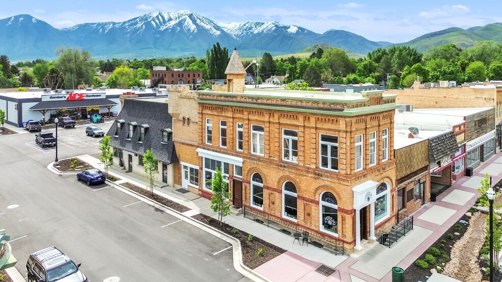 32 E Utah Ave, Payson, UT for lease - Building Photo - Image 3 of 17