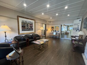 265 Laguna Ave, Laguna Beach, CA for lease Interior Photo- Image 2 of 12