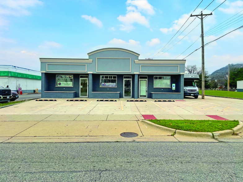 421 S Addison Rd, Addison, IL for lease - Building Photo - Image 1 of 22