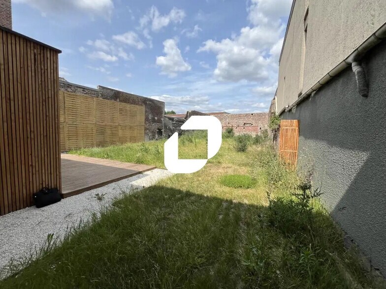 Office in Carvin for sale - Building Photo - Image 2 of 19