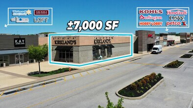 6226 W Manchester Mall, York, PA for lease Interior Photo- Image 1 of 2