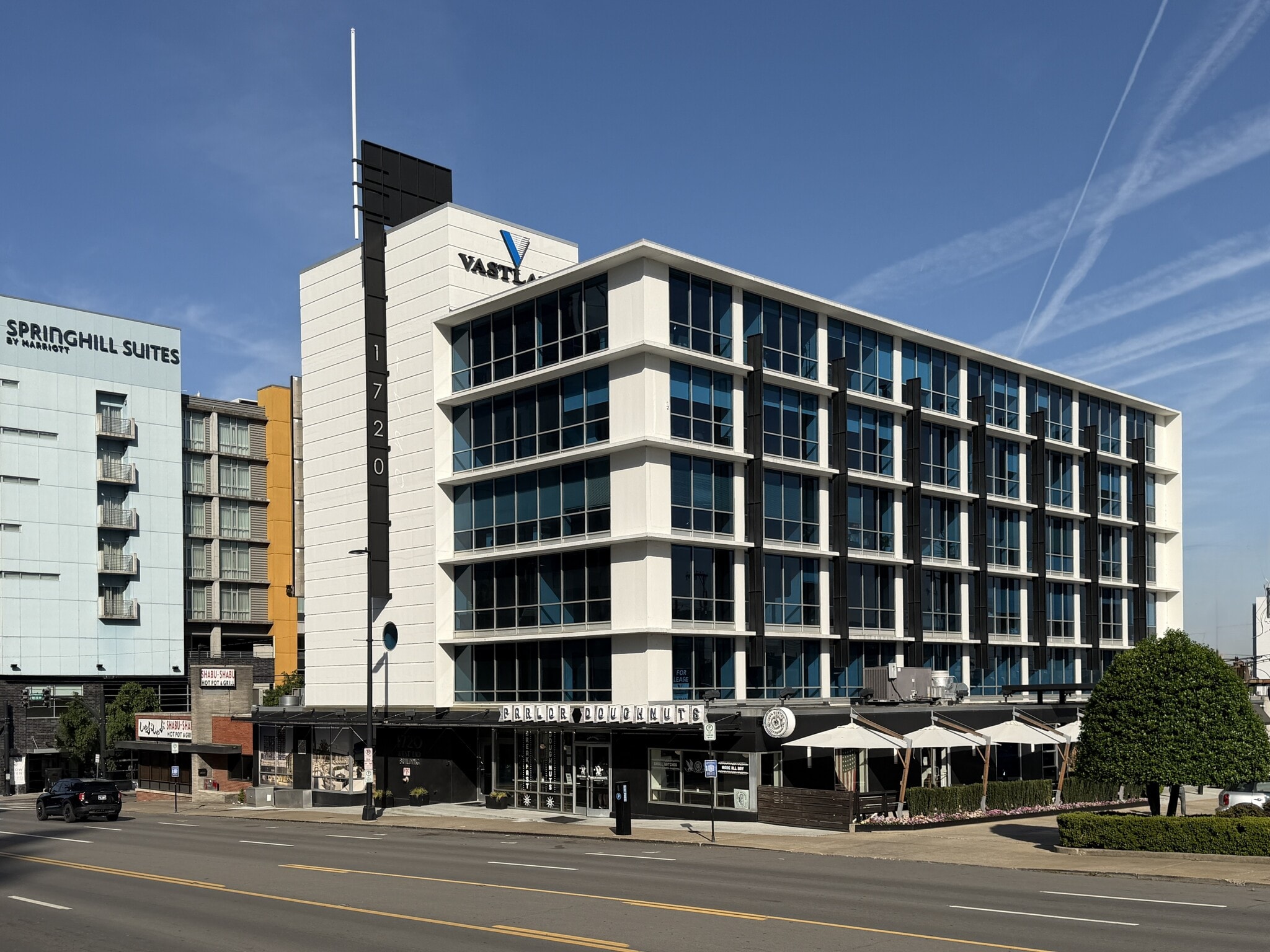 1720 W End Ave, Nashville, TN for lease Interior Photo- Image 1 of 18