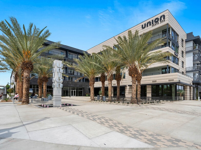 615 E Carson St, Carson, CA for lease - Building Photo - Image 3 of 7