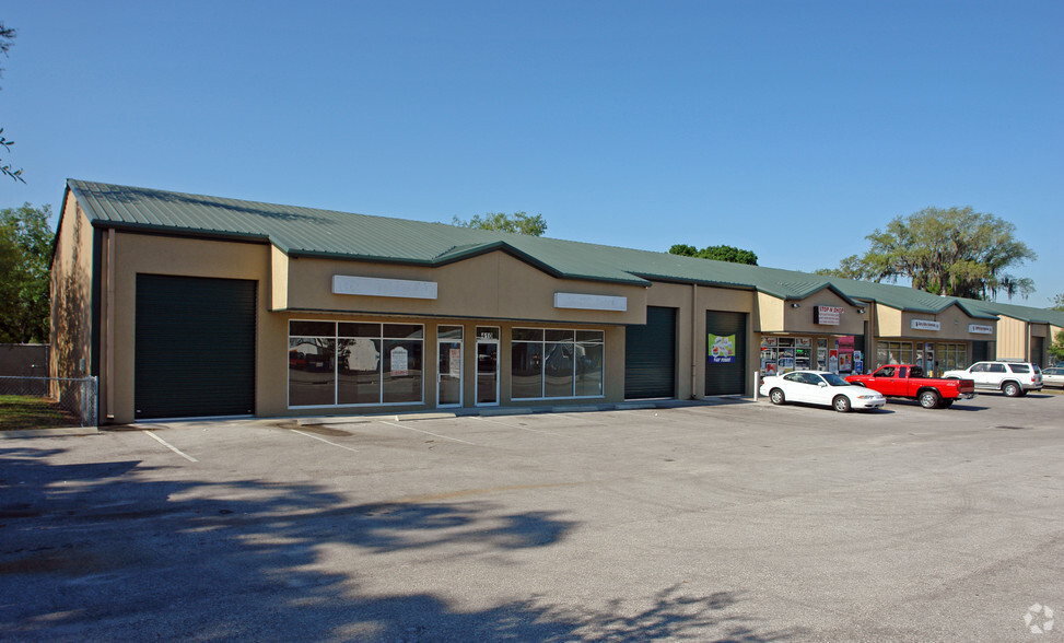 408-428 W Waters Ave, Tampa, FL for lease - Building Photo - Image 1 of 4