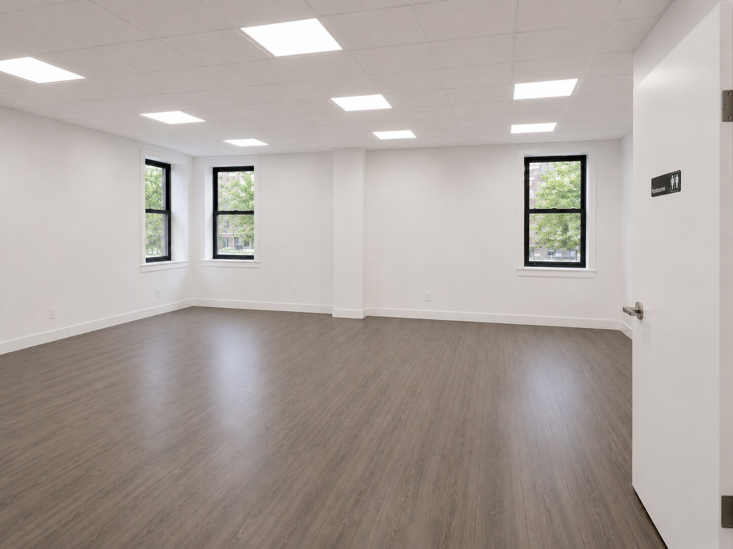120-10 Queens Blvd, Kew Gardens, NY for lease Interior Photo- Image 1 of 10
