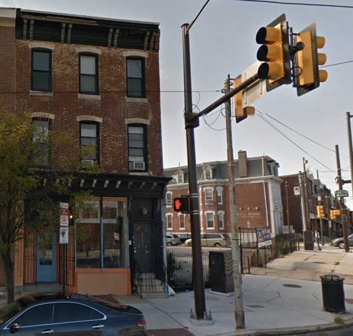 3950 Lancaster Ave, Philadelphia, PA 19104
