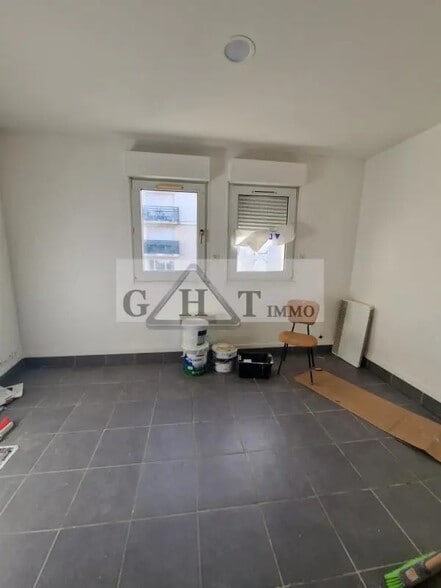 Retail in Drancy for sale - Building Photo - Image 3 of 4