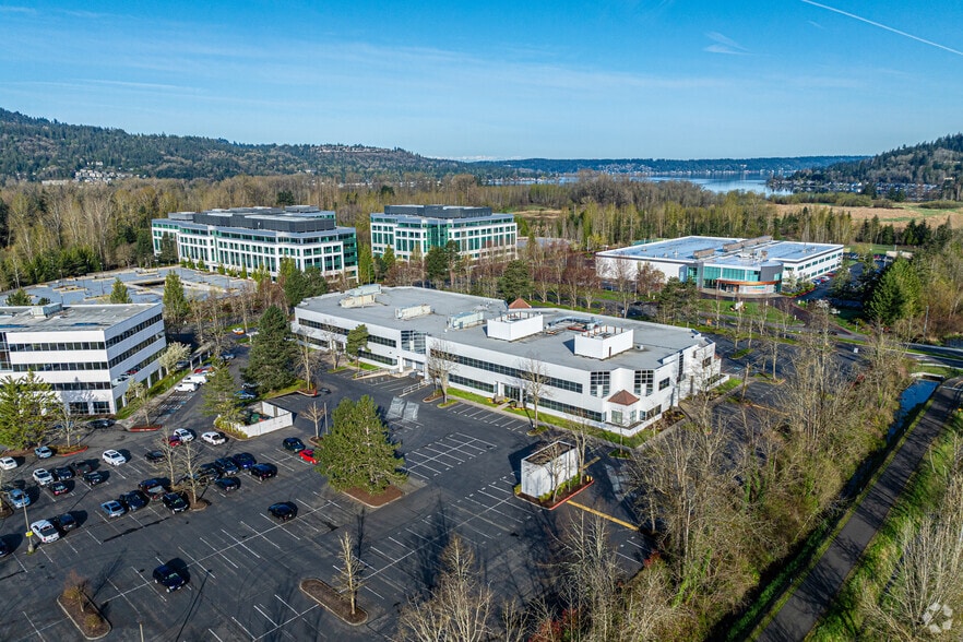 22011 SE 51st St, Issaquah, WA for sale - Aerial - Image 2 of 6