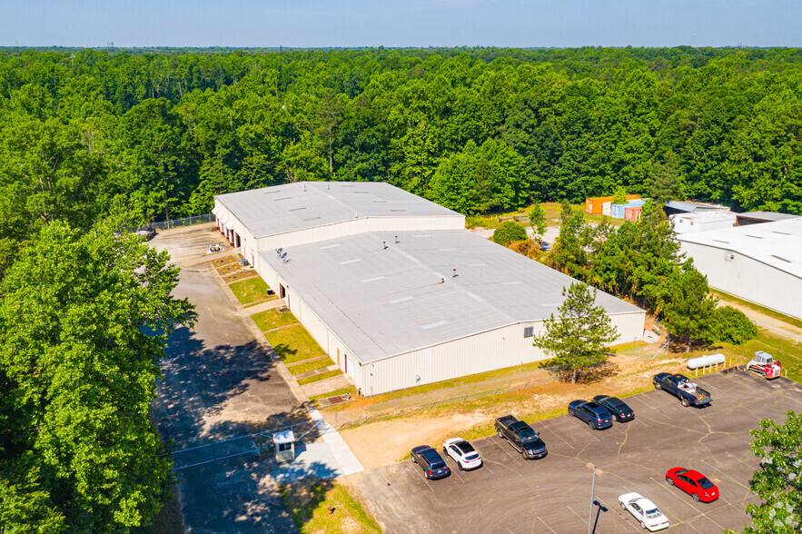 305 Roxbury Industrial Ct, Charles City, VA for sale - Building Photo - Image 1 of 1