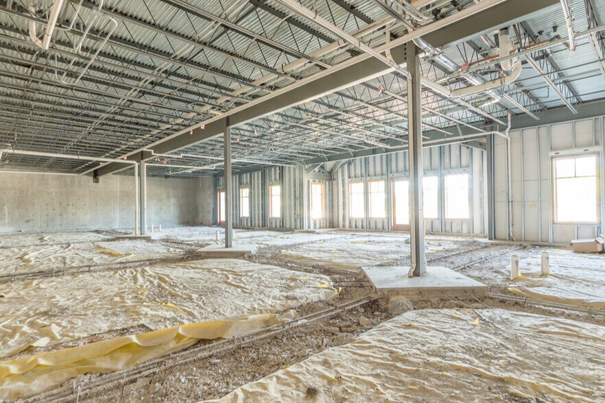 415 S School St, Boerne, TX for lease - Interior Photo - Image 3 of 7