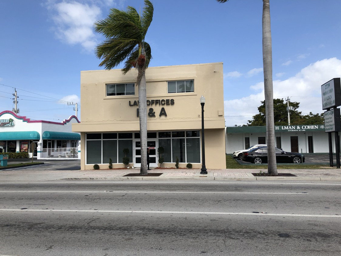 2743 Hollywood Blvd, Hollywood, FL for sale Primary Photo- Image 1 of 1