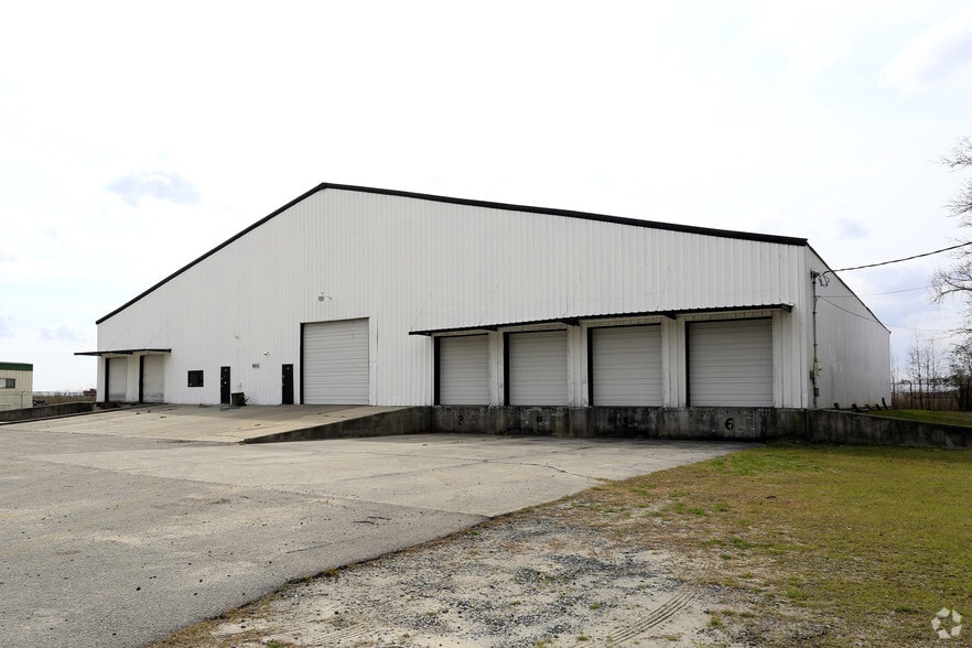 6643 Jet Park Rd, North Charleston, SC for lease - Primary Photo - Image 1 of 27