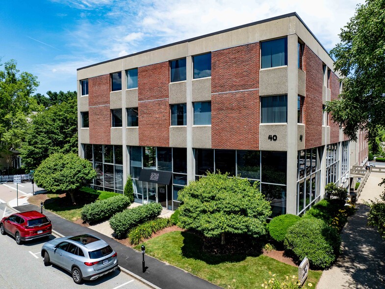 40 Grove St, Wellesley, MA for lease - Building Photo - Image 1 of 4