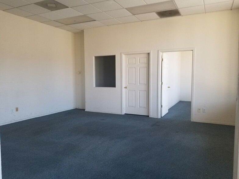 2527-2749 N Carson St, Carson City, NV for lease - Interior Photo - Image 3 of 7