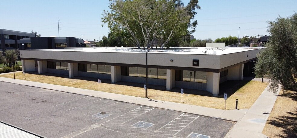 2525 W Beryl Ave, Phoenix, AZ for lease - Building Photo - Image 2 of 43