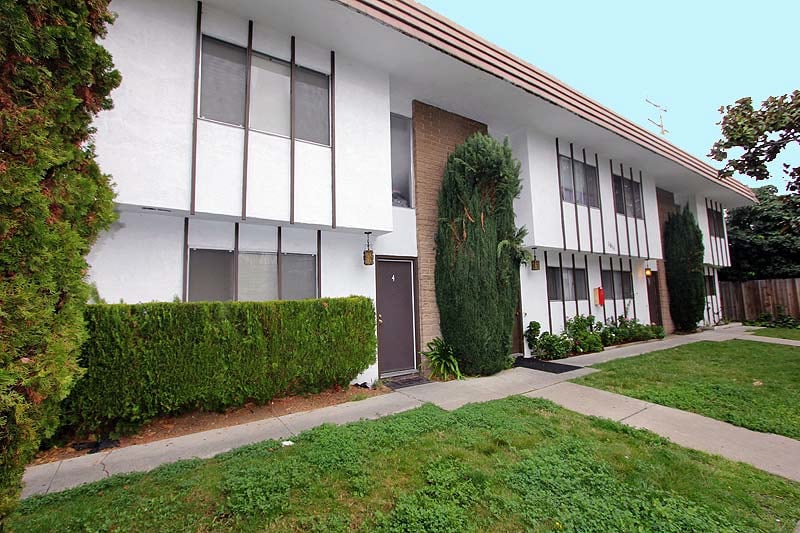 1611 Laguna St, Concord, CA for sale Primary Photo- Image 1 of 10