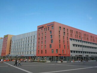 More details for 243 Boulevard De Tournai, Villeneuve-d'Ascq - Office for Lease