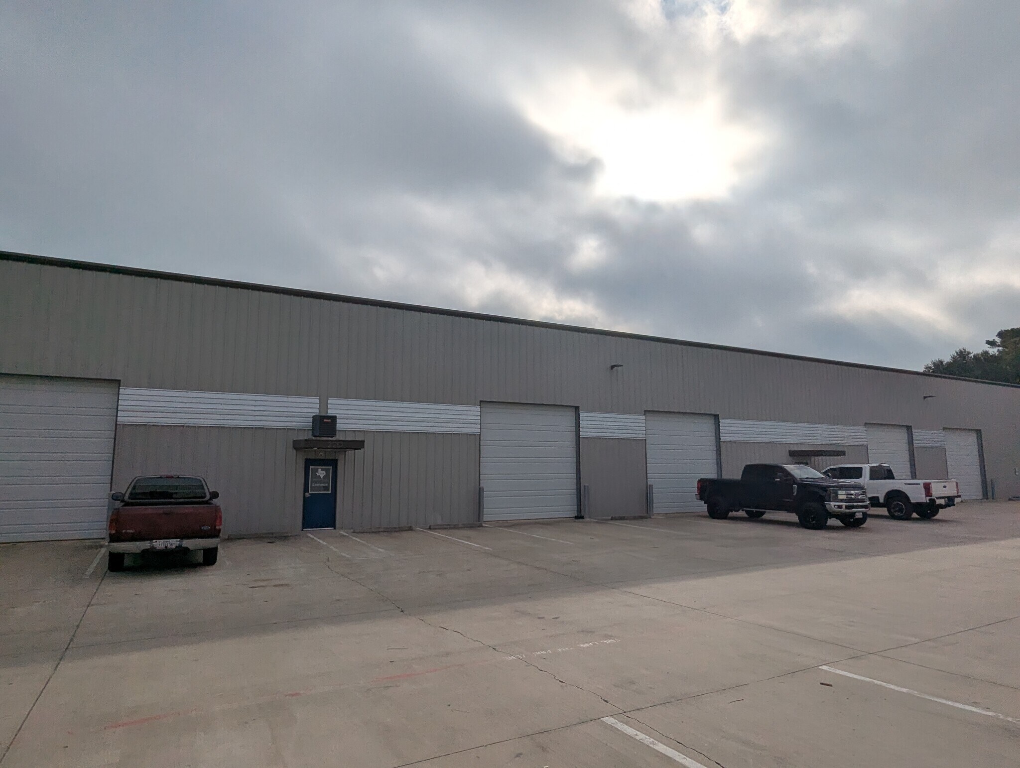 16311-16315 Dundee Rd, Cypress, TX for lease Building Photo- Image 1 of 12