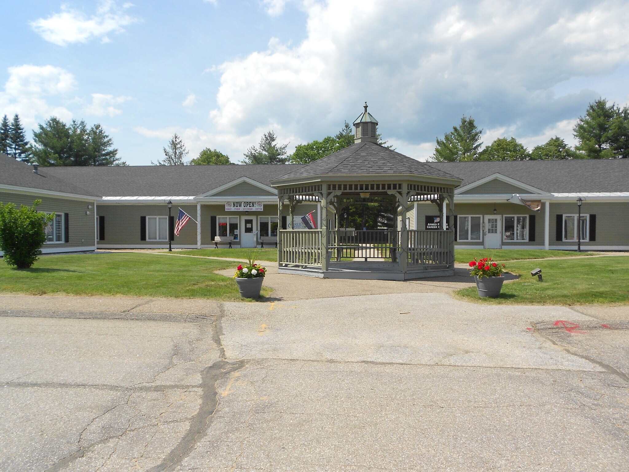 211 Loudon Rd, Concord, NH for sale Building Photo- Image 1 of 1