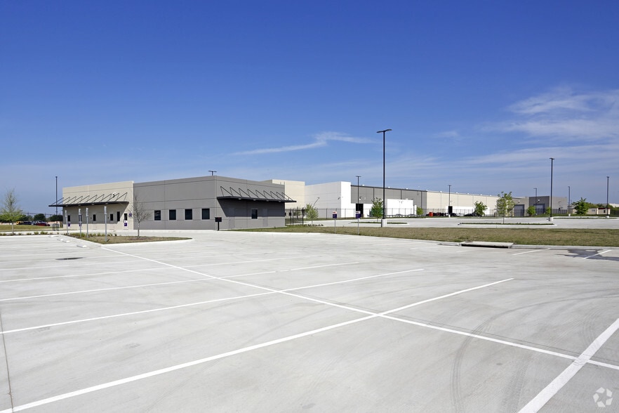 2251 E Bardin Rd, Arlington, TX 76018