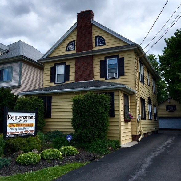 1735 W Genesee St, Syracuse, NY for sale - Building Photo - Image 1 of 1