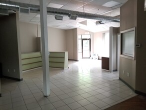 574 Washington St, Easton, MA for lease Interior Photo- Image 2 of 7