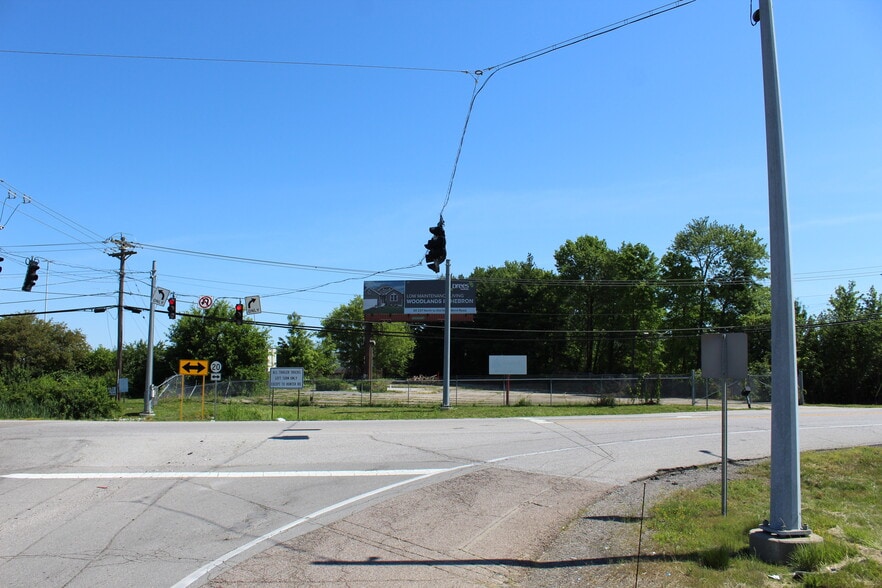 596 Petersburg Rd, Hebron, KY for lease - Building Photo - Image 2 of 2