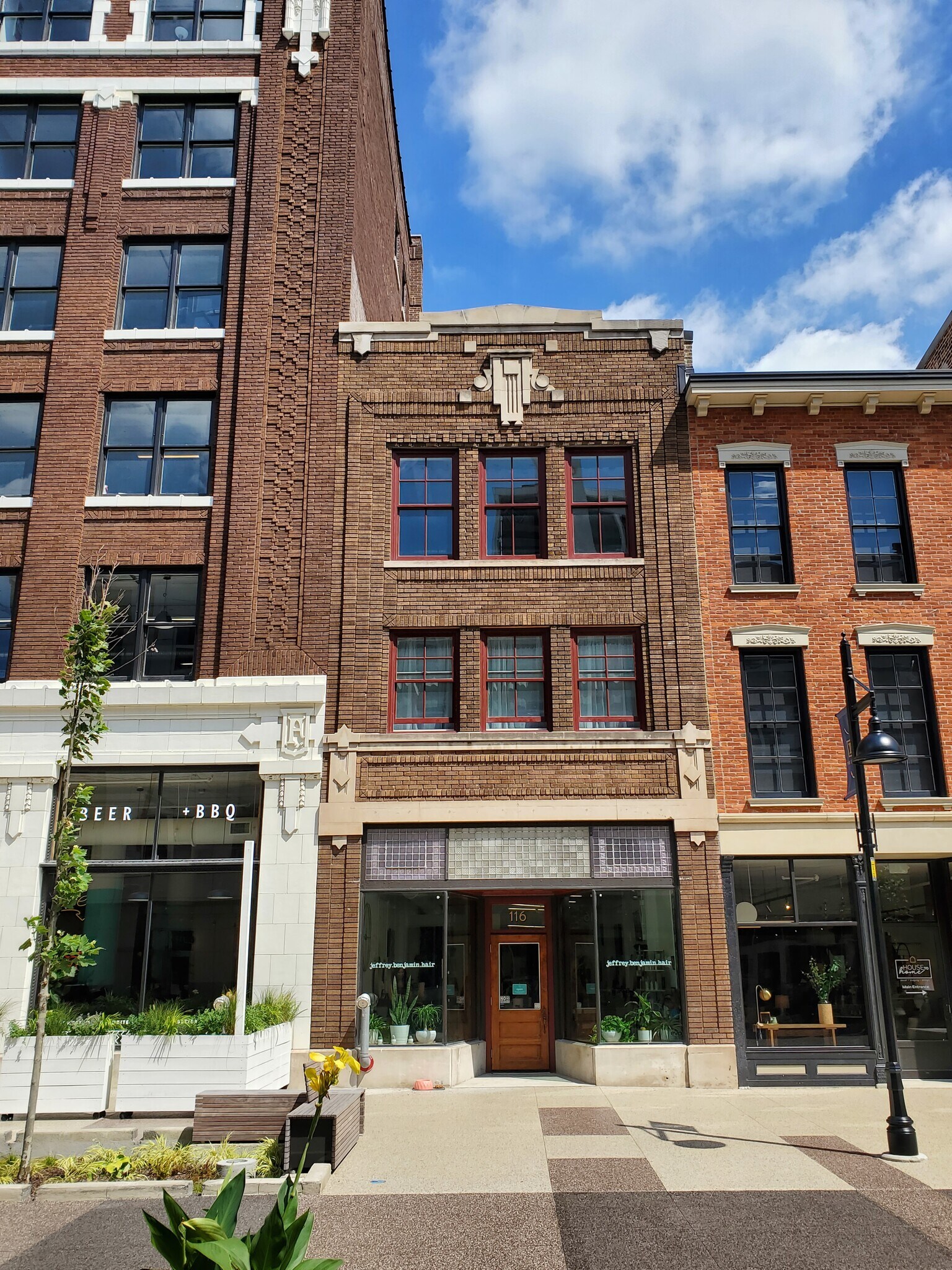 116 Columbia St, Fort Wayne, IN for sale Building Photo- Image 1 of 1