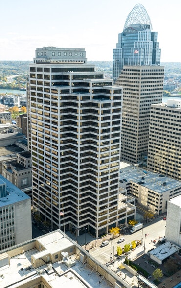 201 E 5th St, Cincinnati, OH for lease - Building Photo - Image 1 of 4