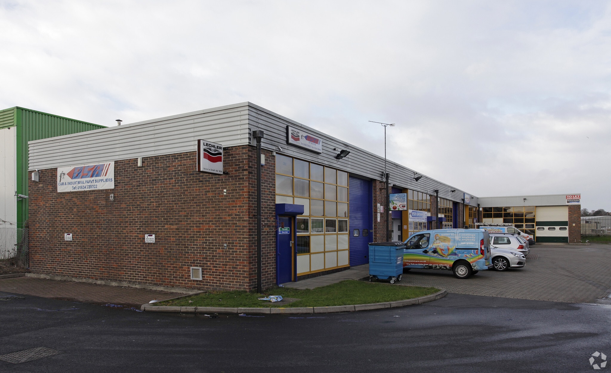 Trident Clos, Rochester for sale Primary Photo- Image 1 of 1