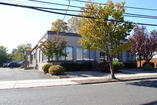 10 E Willow St, Millburn NJ - Retail Space