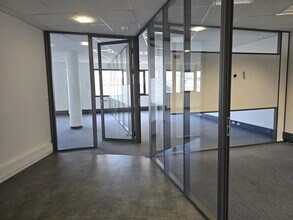 Office in Lyon for lease Building Photo- Image 2 of 5