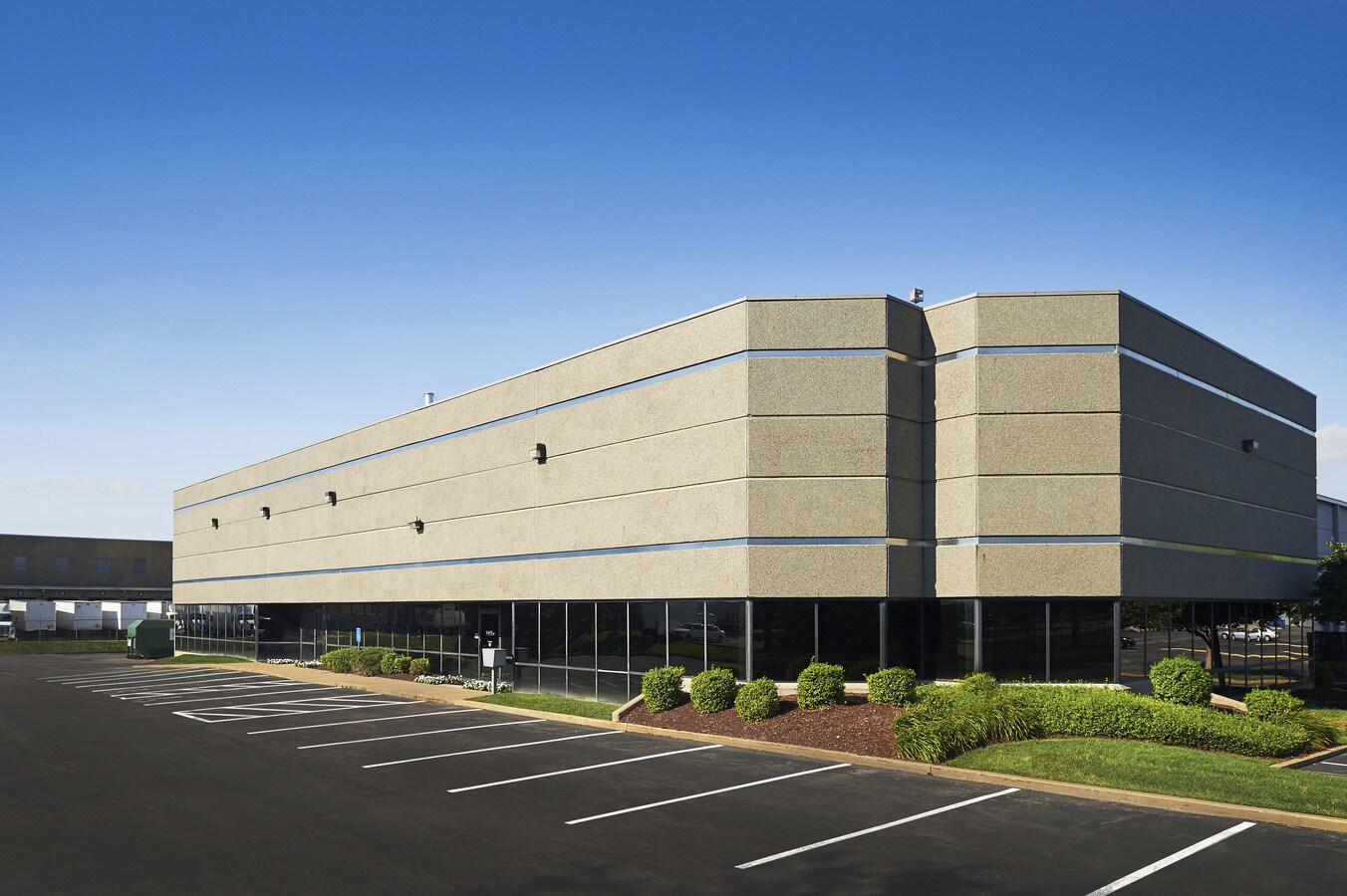 34813499 Rider Trail S, Earth City, MO 63045