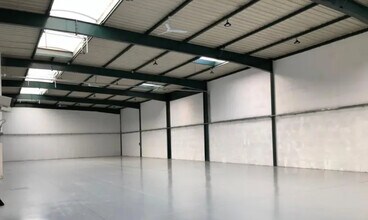 Flex in Villepinte for lease Interior Photo- Image 2 of 6