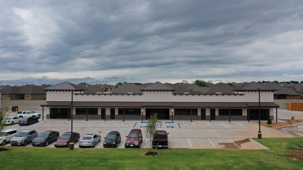 1049 Vision Blvd, Shawnee, OK for lease - Building Photo - Image 1 of 9