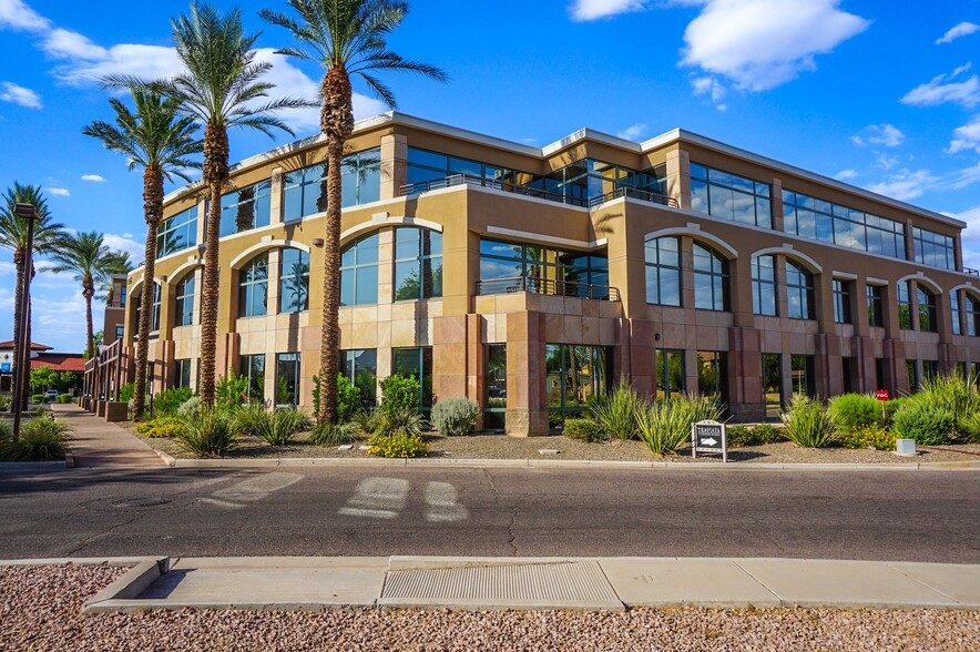 7025 N Scottsdale Rd, Scottsdale, AZ for lease - Building Photo - Image 3 of 15