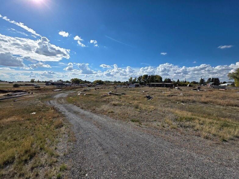 2588 E Yellowstone Hwy, Saint Anthony, ID for sale - Other - Image 1 of 9