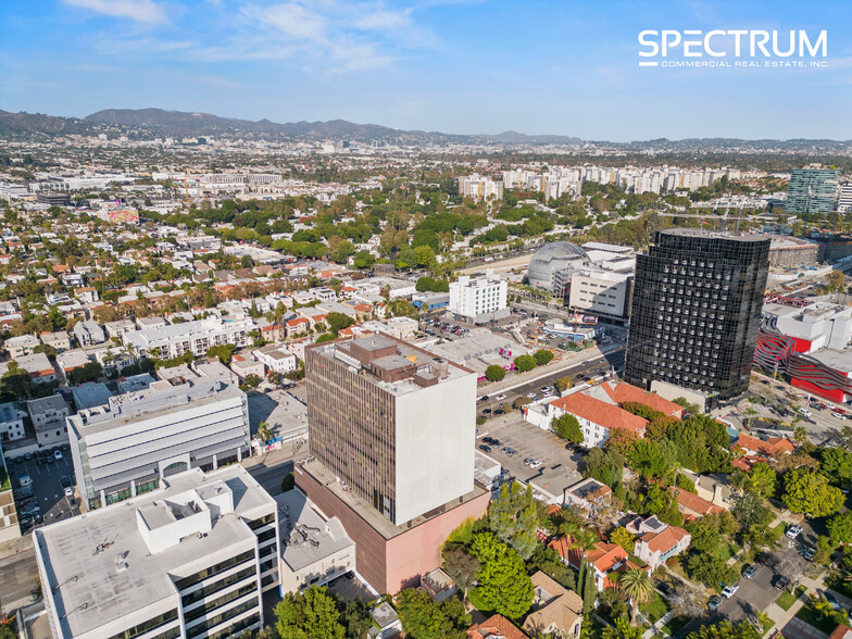 6200 Wilshire Blvd, Los Angeles, CA for sale - Building Photo - Image 2 of 23