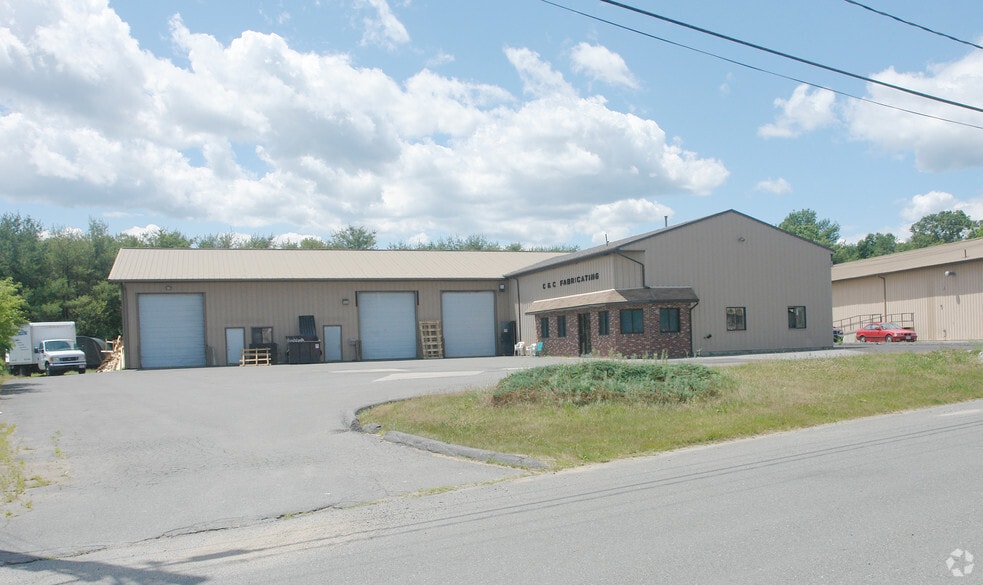 24 Hayward St, Ipswich, MA for lease - Building Photo - Image 2 of 2