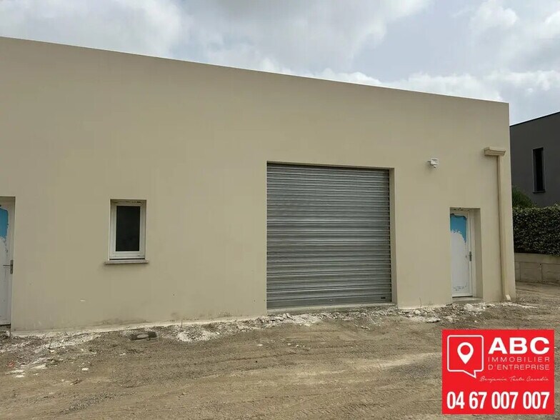 Flex in Colombiers for lease - Building Photo - Image 1 of 6