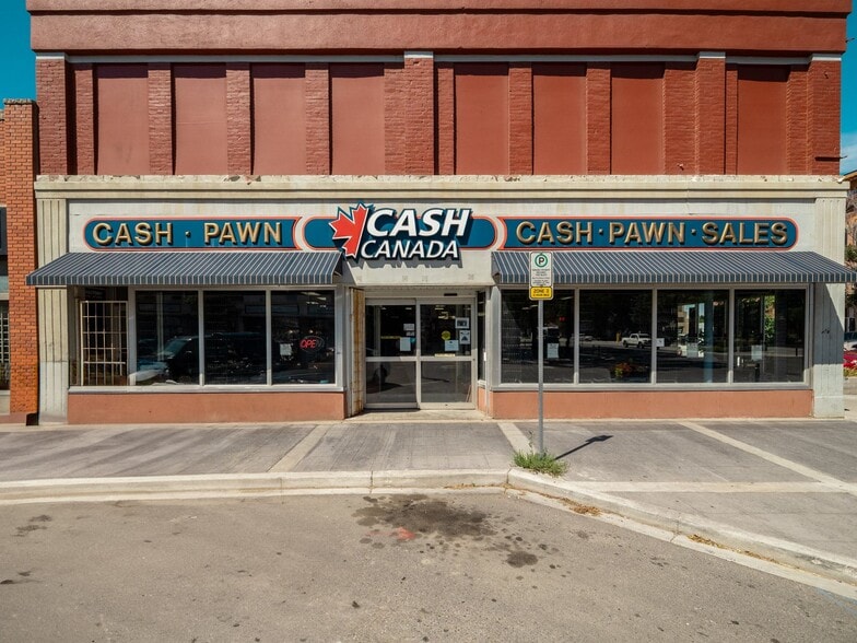 302 5 St S, Lethbridge, AB for sale - Building Photo - Image 2 of 3